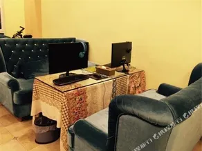 XIYATU HOLIDAY INN - Image 2