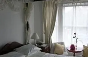 Brooklands Guest House - Image 2