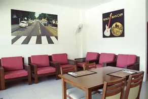 Abbey Road Hotel - Image 4