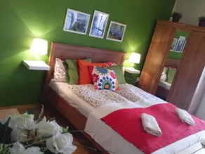 Napraforgo Apartmanhaz - Image 4