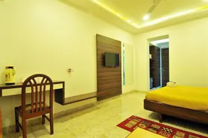Sandy Resort - Image 3