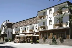 Hotel Abruzzo - Image 5