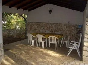 Vis Apartments - Image 4