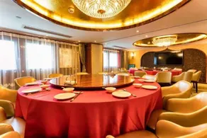 JWM Hotel and Casino - Image 5