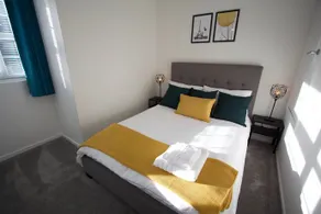 2 Bed Apartment Bishops Stortford - Image 1