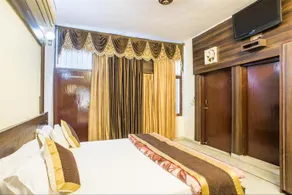 OYO 1049 Nirman Nagar - Image 4