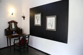 Gallery House - Image 5
