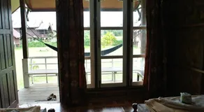 Banana Bungalow - Image 3