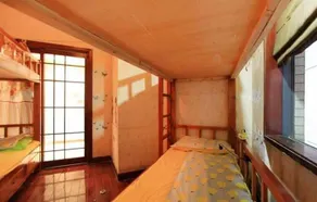 Chongqing Wocao Youth Hotel - Image 2