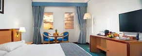 Sur Plaza Hotel - Image 3
