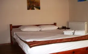 MayBerlin - Loren Hotel - Image 2