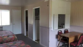 Twin Lakes Inn - Image 5