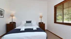 Summerfield Cottage - Hunter Valley, renovated House in central North Rothbury - Image 4