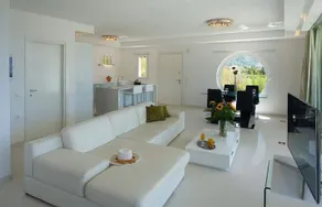 Villa Deli - Image 4