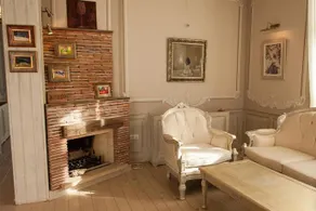 Hebros House - Image 2