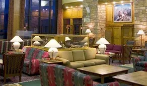Jackson Lake Lodge Pioneer Grill - Image 4