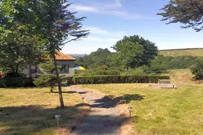 Horsna Parc Retreat - Image 4