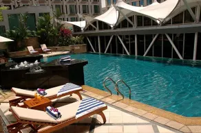 Peninsula Excelsior City Centre - Image 2