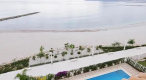 Ático-Loft frente al Mar con Piscina y Parking - Image 3