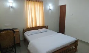 Serene Lake Resort - Image 4
