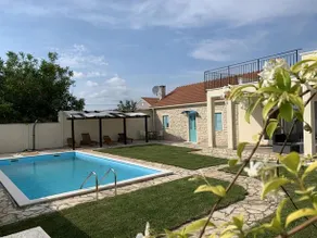 Attractive Holiday Home in Zadar with Private Swimming Pool - Image 1