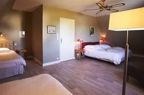Hotel Les Chaumieres Du Lac - Image 5