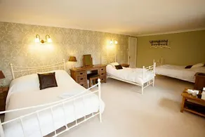 The Seven Stars Inn - Image 2