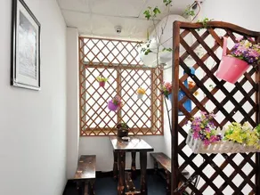 Xingyunxing Theme Hostel - Image 2