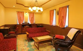 Petit Hotel C'est La Vie - Image 2