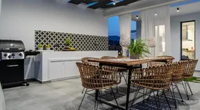 Luxury Villa Orizontes with Private Outdoor & Heated Indoor Pool, Hot Tub & Gym - Image 3