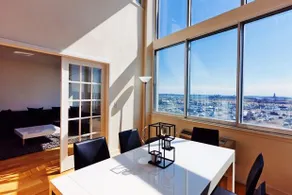 Sky City at 9 Regent - Image 2
