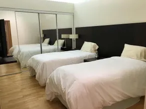 Toronto Luxury Accommodations 700 King Street - Image 3