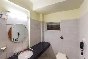 Hotel VIjay Shree Deluxe - Image 4