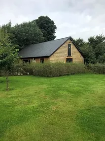 Log Cabin - Image 4