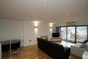 The Penthouse Stagecoach House - Image 2