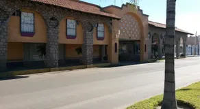 Los Arcos - Image 4