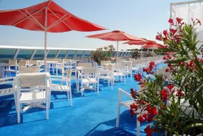 Roubin Hotel - Image 4