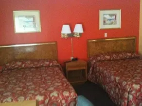 Parkview Motel - Image 2