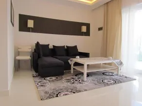 Side Gardenia Residence - Image 3