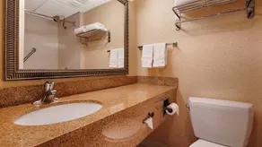 Best Western Mountaineer Inn - Image 5