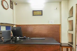 Hotel Sri Uma International - Image 3