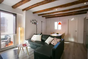 Deco Sants Fira Apartments - Image 4