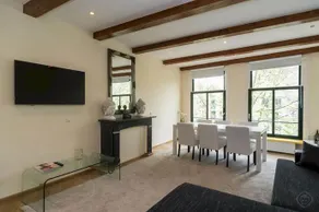 White Room Apartment Amsterdam - Image 3