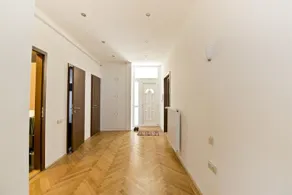 Mamma's Apartment - Image 2