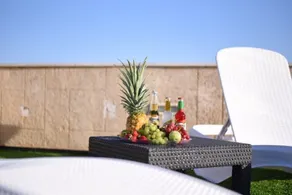 Villa On The Hill - Image 1