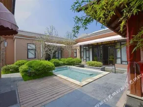Jinyan International Hot Spring Hotel - Image 4