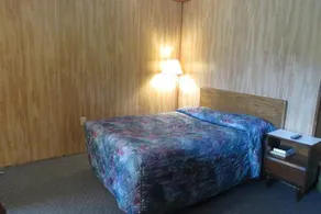 Crossroads Motel Rushville - Image 3