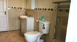 Granny's Irish Cottage - Image 3