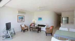 Delightful family apartment in modern complex - Image 2
