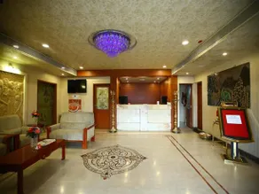 OYO Premium Arumbakkam Chennai - Image 4